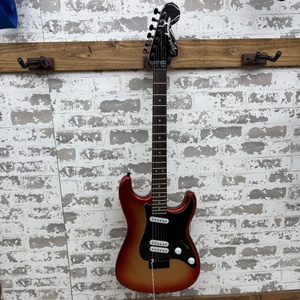 SQUIRE STRATOCASTER