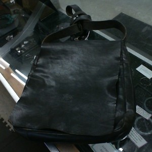 Il Bisonte Leather Black Messenger Bag 