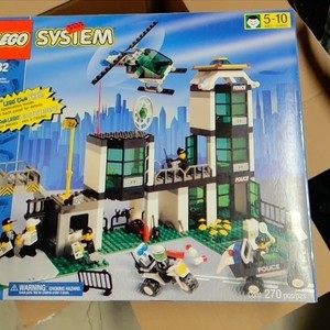 LEGO System 6332 Command Post Central - Rare Complete Sealed Set, in USA - NEW I