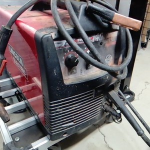 Wire Feed Welder Welder & Cutters Tools Lincoln Electric 11634- Pro Mig 140