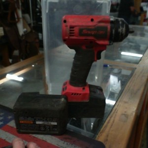 SNAP ON Ct9010; Brushless 3/8 Impact With 2 Batteries