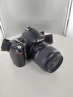 NIKON 18-55 LENS - WITH FREE CAMERA & BATTERY - CAMERA CRACKED