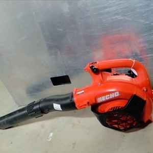 ECHO PB-2520 HAND HELD LEAF BLOWER - NEW CONDITION
