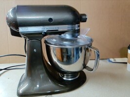 Kitchen Aid Artisan Mixer 5-Quart - Metallic Pewter