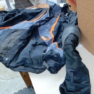 KTM RACING XL JACKET - NEEDS CLEANING