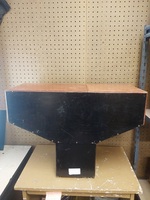 T-shaped cajón