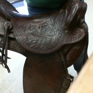 TEXTAN BLACK EMBOSSED WESTERN SADDLE