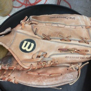 Baseball Wilson "The A2000-XLC"  Glove