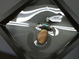 Vintage Custom Scrimshaw, Claw, Sterling Silver and Gold Pendant - Very nice