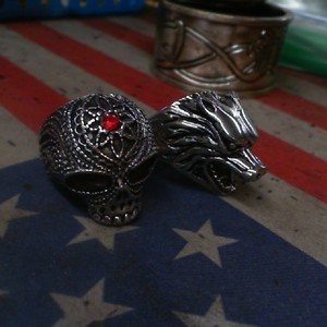 WOLF OR SKULL STAINLESS RING