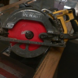 Dewalt DCS577 WITH 20 VOLT FLEX 9 AH