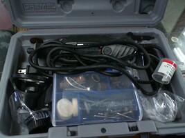 Dremel 3000 Model 811 in Hard Case w/ Accessories