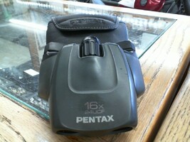 Pentax 16X24 UCF Compact Binoculars w/ Leather Case