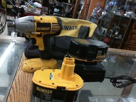 Dewalt DW057 Heavy Duty 1/2" Impact Wrench Bundle 