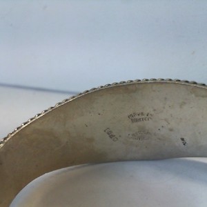 HEAVY CUFF STYLE BRACELET WITH FLOWER ENGRAVING 