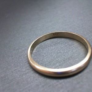  Yellow Gold 14kt Band 1.30gms Ring FINE GOLD BAND