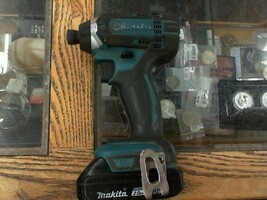 Makita XDT11 w/ Battery