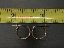 SMALL HOOP EARRINGS