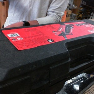 Craftsman 2.25 Ton Hydraulic Trolley Jack in Case