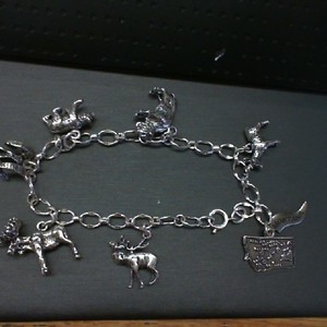MONTANA THEMED CHARM BRACELET WITH DEER/ BUFFALO/BEAR/SHEEP/MOOSE/ELK/ STATE CHA