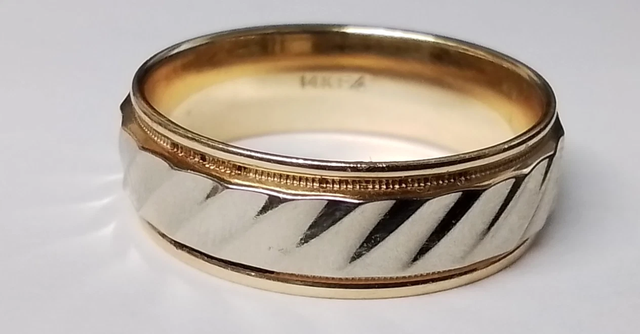 14k Gold Milgrain Wedding Band Mens Ring - Sz 10.75 - 7.5g