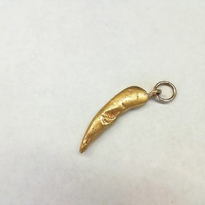  Yellow Gold 22kt 2.60gms Pendant 2.6 GRAMS LONG GOLD NUGGET PENDANT 22K/18K 