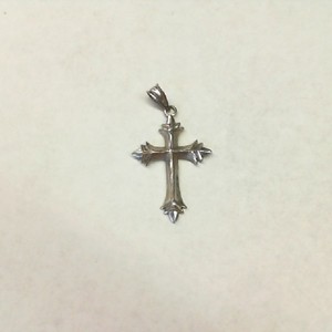 Small White Gold 14kt 0.80gms Cross Pendant