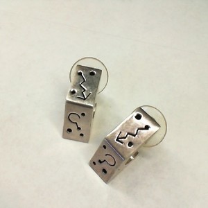 Sterling Silver 0.925% 7.40gms Geometric Design Earrings with Engraved Symbols