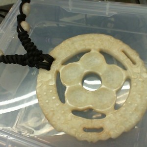 Hetian Nephrite White Jade/Jadeite Amulet - Flower Amulet with Beads 