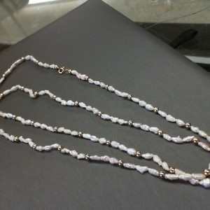  Baroque pearls strand with 14k beads and clasp, 7.50gms Necklace, 29"