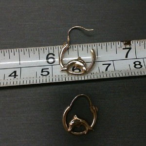  14K YELLOW GOLD DOLPHIN HOOP EARRINGS
