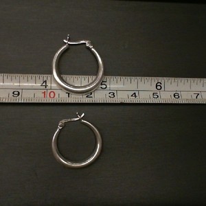 STERLING SILVER ROUND EARRINGS