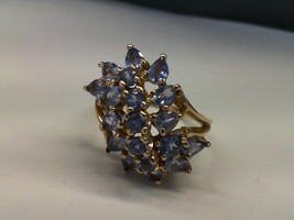 Gold 14kt 5.5gms Multi-Teardrop Tanzanite Cocktail Ring, Size 8