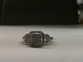 White Gold 14kt 3.50gms Pave Diamond Ring, Size 6