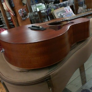 Taylor GS Mini w/ Structured Gig Bag