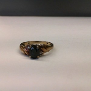  Yellow Gold 10kt 2.00gms Dark Blue Sapphire Ring, Size 6.75