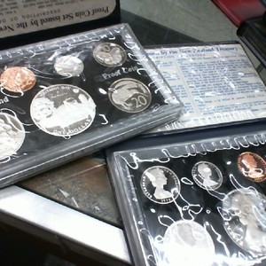 New Zealand Coin Issue 7-Coin Proof Set - 1972 to 1977 (Price for 1 Set)