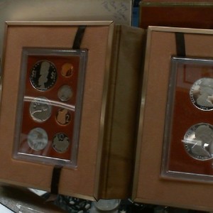 1974 Cook Island 9 Coin Proof Set in Collector Book 