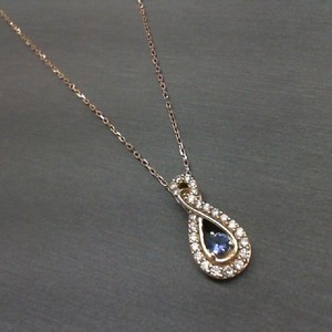 14k Yellow Gold 3gram Fine Chain Necklace with Yogo? Sapphire Infinity Pendant