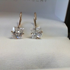 14K YELLOW GOLD SETTING WITH .75CT EA PRINCESS CUT CZ 