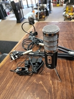Samson Microphone w/ Pyle Boom Stand
