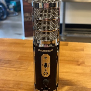SAMSON / MICROPHONE