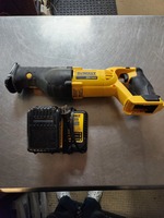 Dewalt Reciprocating Saw With Battery And Charger In Bag