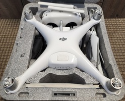 DJI Phantom Drone in Box w/ Remote and Controller