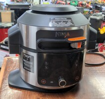 Ninja Foodi Pressure Cooker Air Fryer