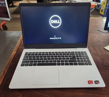 Dell 3505 Laptop (15.6