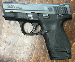 Smith & Wesson 9 Shield w/ One Mag