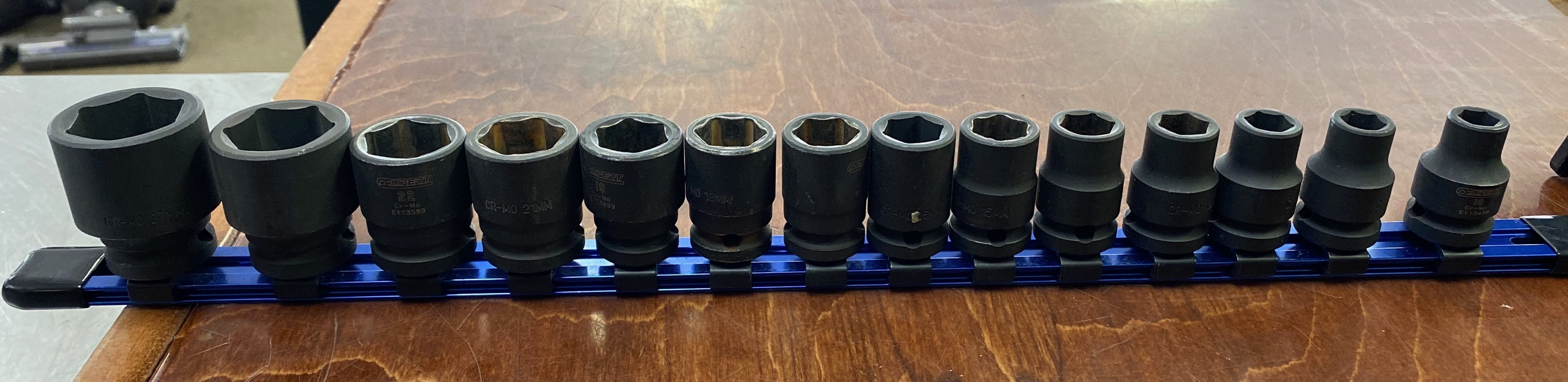 Expert 14 Piece Short Socket Set | Great Plains Pawn