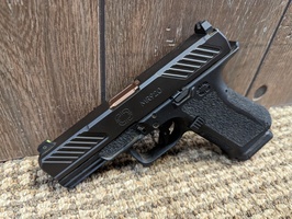 Shadow Systems 9mm w/ 1 Mag and Holster