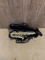 Yamaha Alto Sax in Hard Case